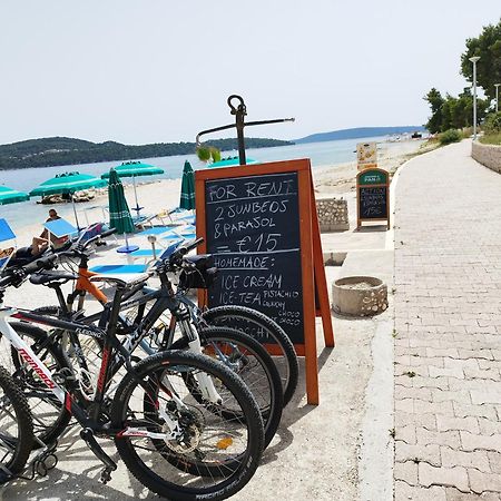 Domenico - 50 M From The Sea Apartment Donji Seget Екстериор снимка